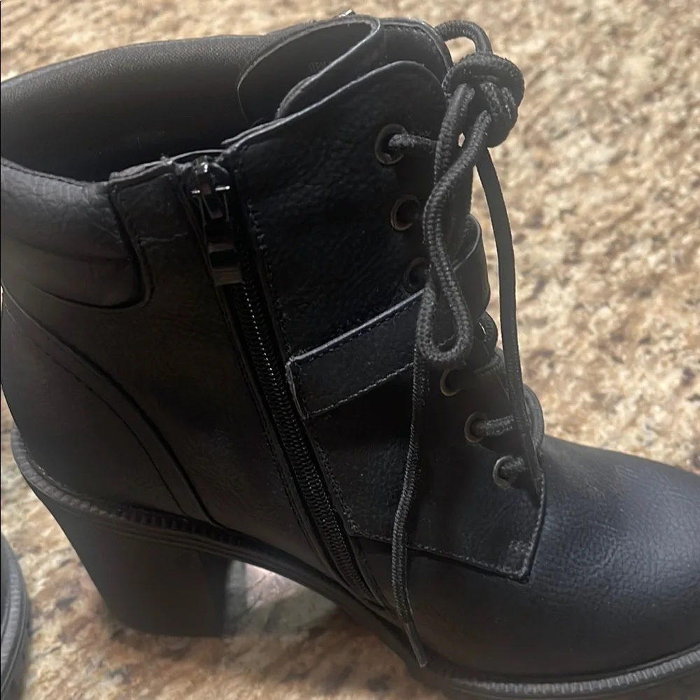 Torrid Black Ankle Boots with Zipper Detail - Picture 3 of 7